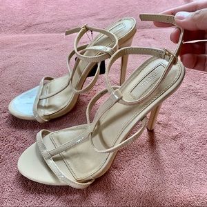 🤑5/$10🤑Forever21 Nude Stiletto Ankle Heel Size 8